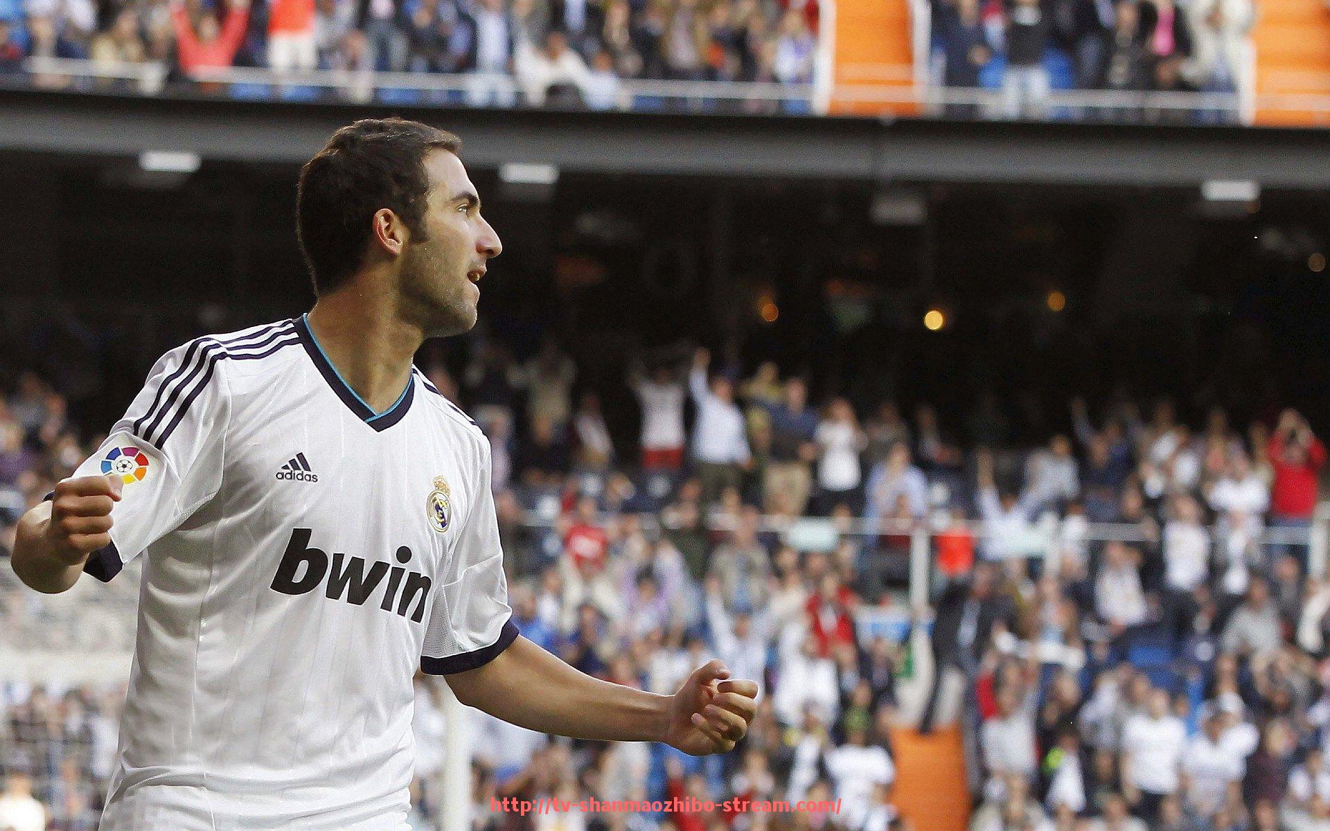 山猫直播官网-中超联赛女主持人的角色与重要性分析